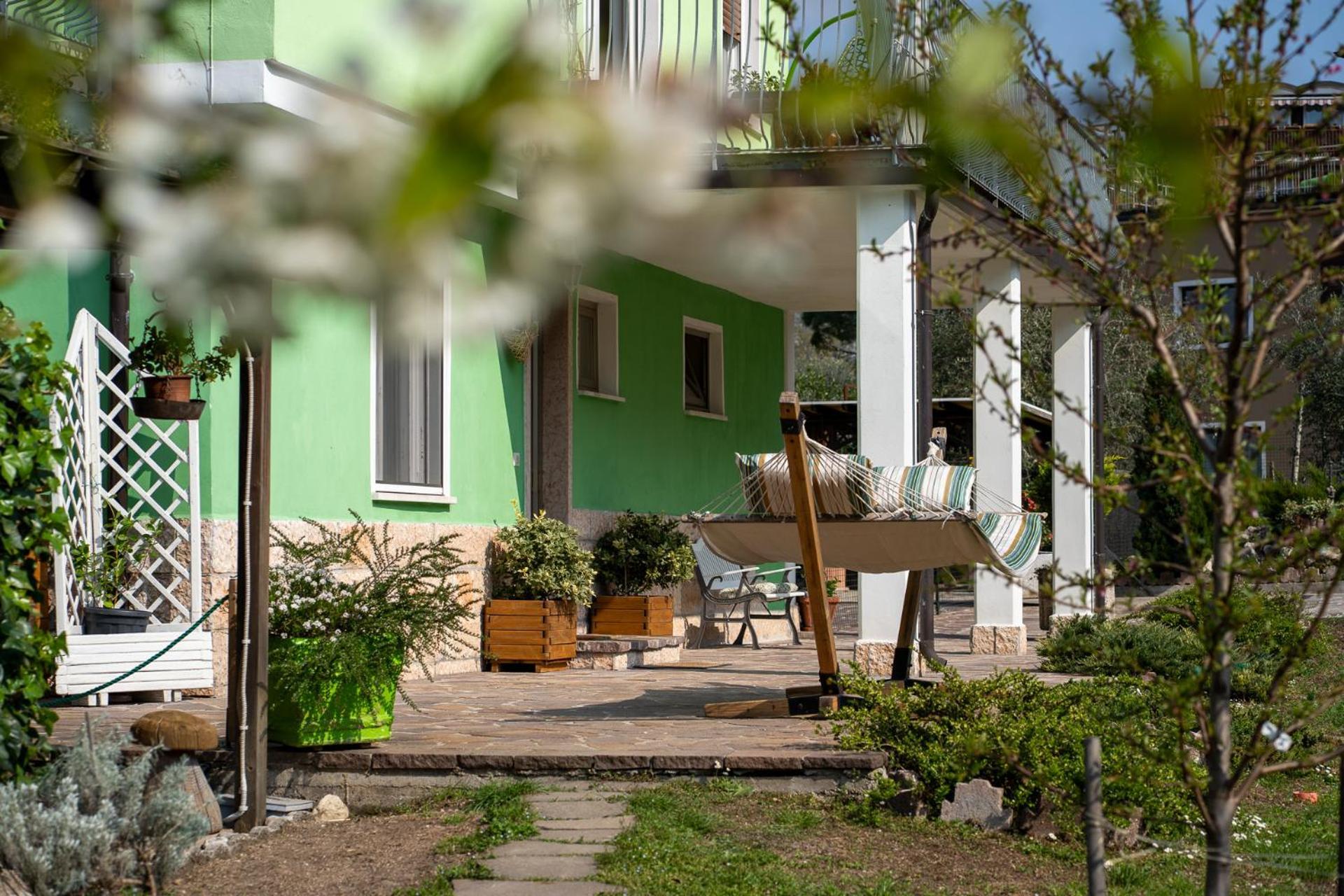 La Casa Nel Verde Арко Екстериор снимка